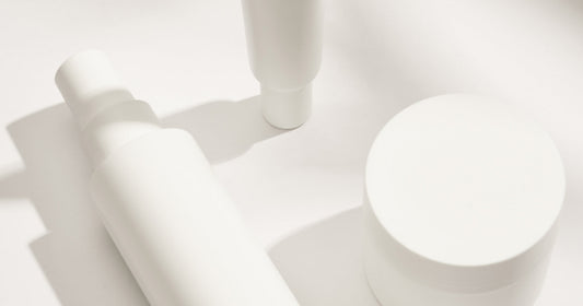 Giornata Internazionale della Terra: l'impegno di SkinLabo contro la Plastic Epidemic